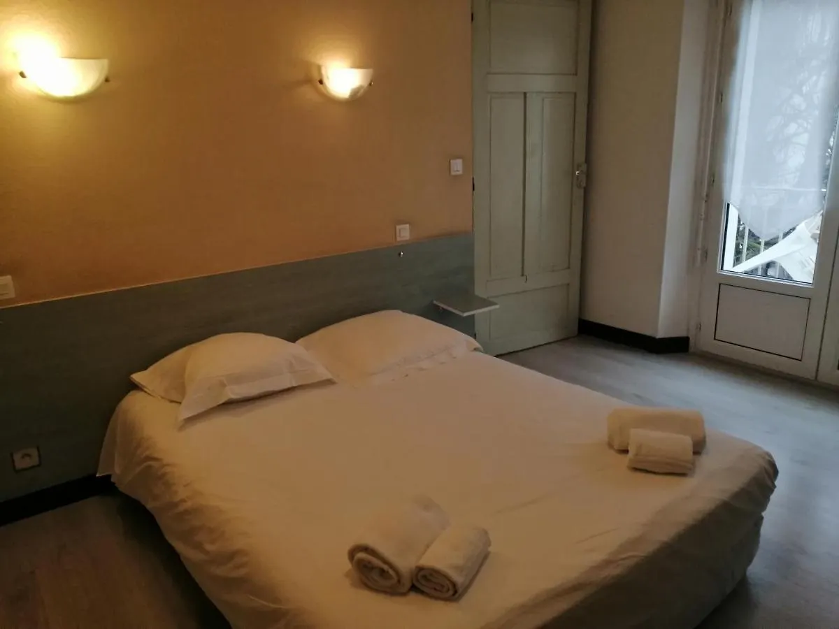Hôtel François Ier Bagnères-de-Luchon 0*,