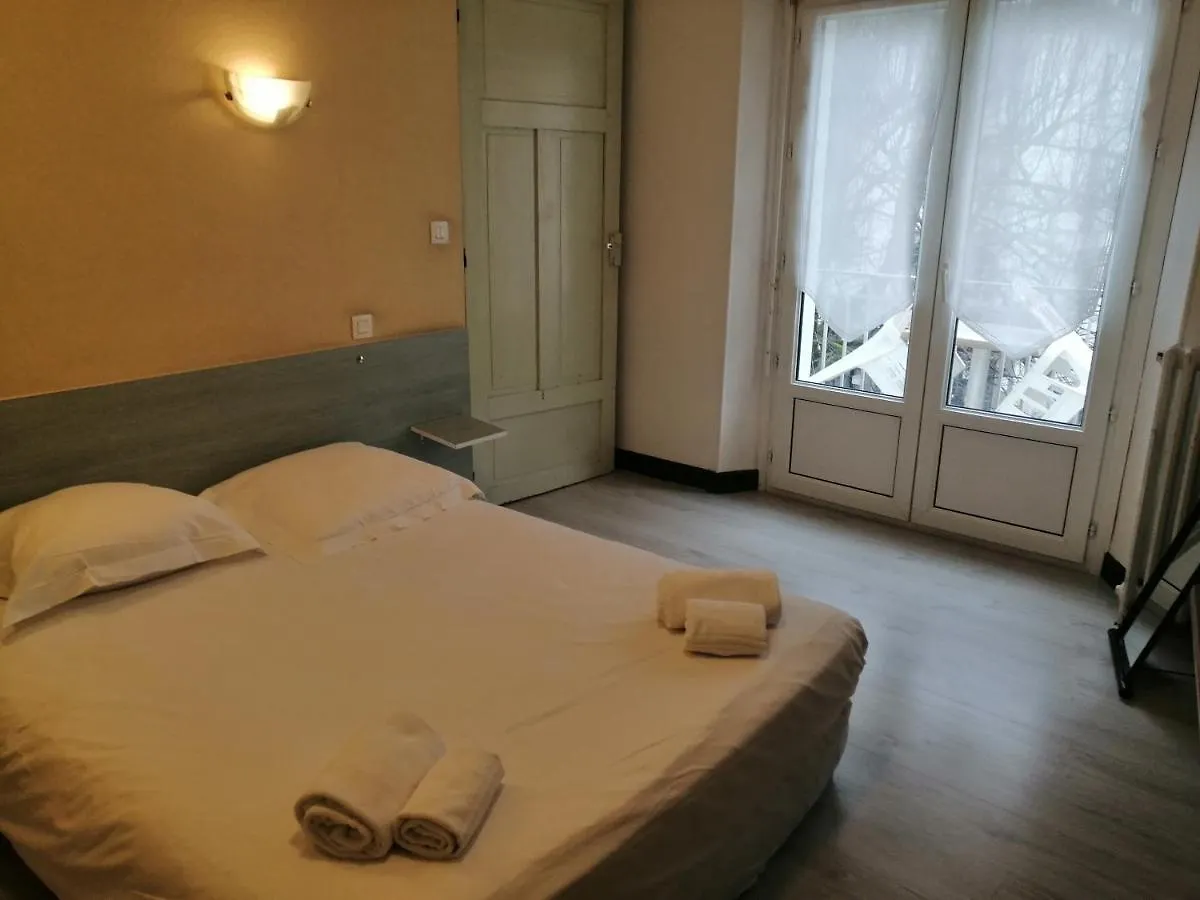 Hôtel François Ier Bagnères-de-Luchon France